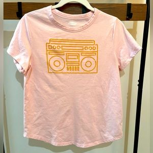 Adorable boom box tee!!